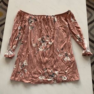 Strapless sleeve top